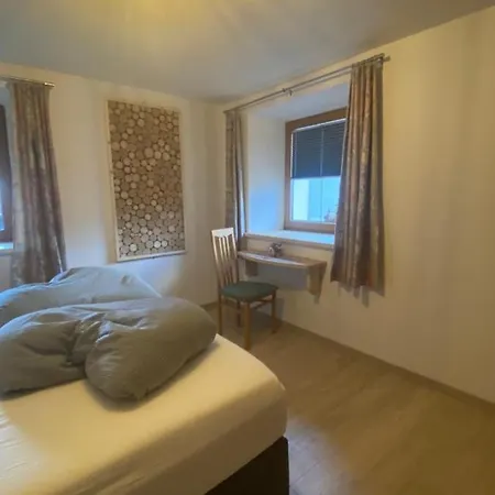 Haus Dilitz-theiner- Brunnenperle