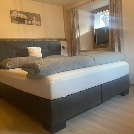 Haus Dilitz-theiner- Brunnenperle Apartment Nauders